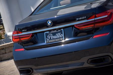 Used 2018 BMW 7 Series 740i xDrive M-Sport Executive | Downers Grove, IL