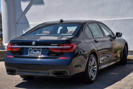 Used 2018 BMW 7 Series 740i xDrive M-Sport Executive | Downers Grove, IL