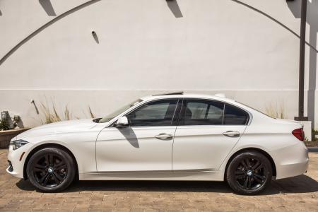 Used 2018 BMW 3 Series 330i xDrive Sport-Line Premium  With Navigation | Downers Grove, IL