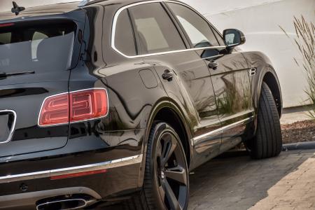 Used 2018 Bentley Bentayga W12 Signature | Downers Grove, IL