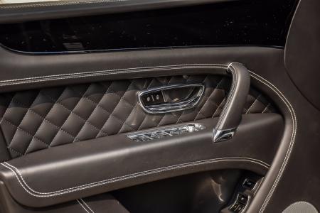 Used 2018 Bentley Bentayga W12 Signature | Downers Grove, IL