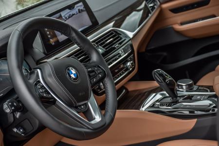 Used 2018 BMW 6 Series 640i xDrive Gran Turismo M-Sport Executive | Downers Grove, IL