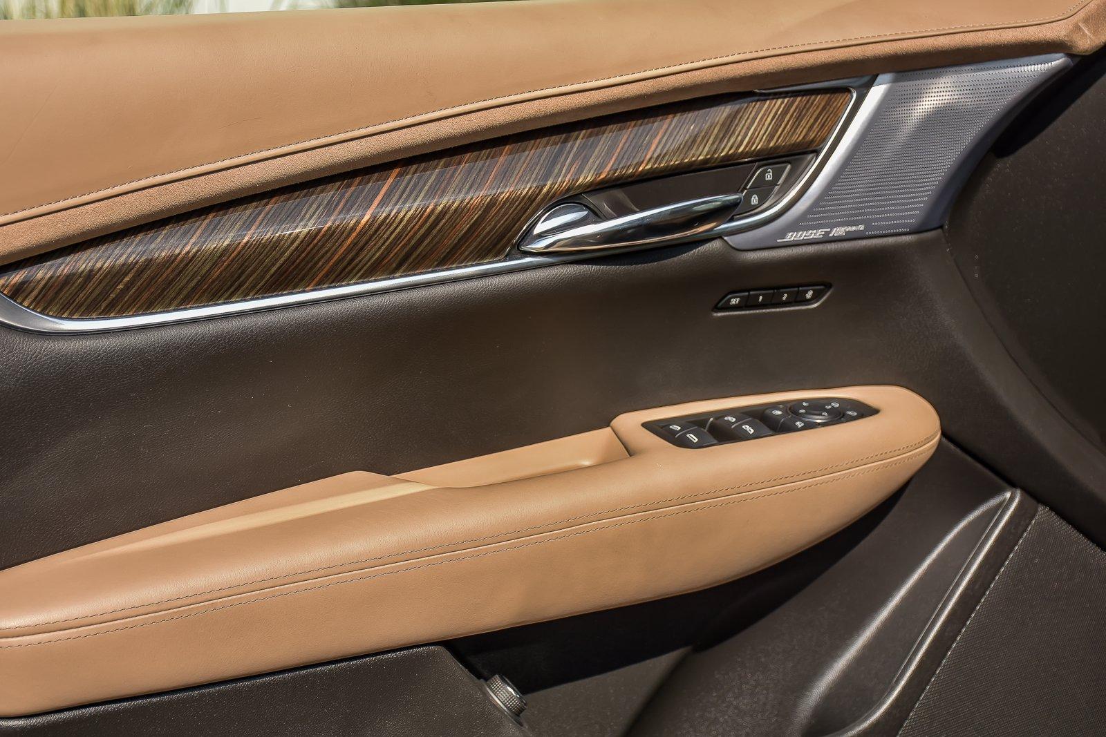 Used 2020 Cadillac XT6 Premium Luxury w/Nav/3rd Row | Downers Grove, IL