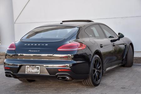 Used 2015 Porsche Panamera 4 Premium Plus | Downers Grove, IL
