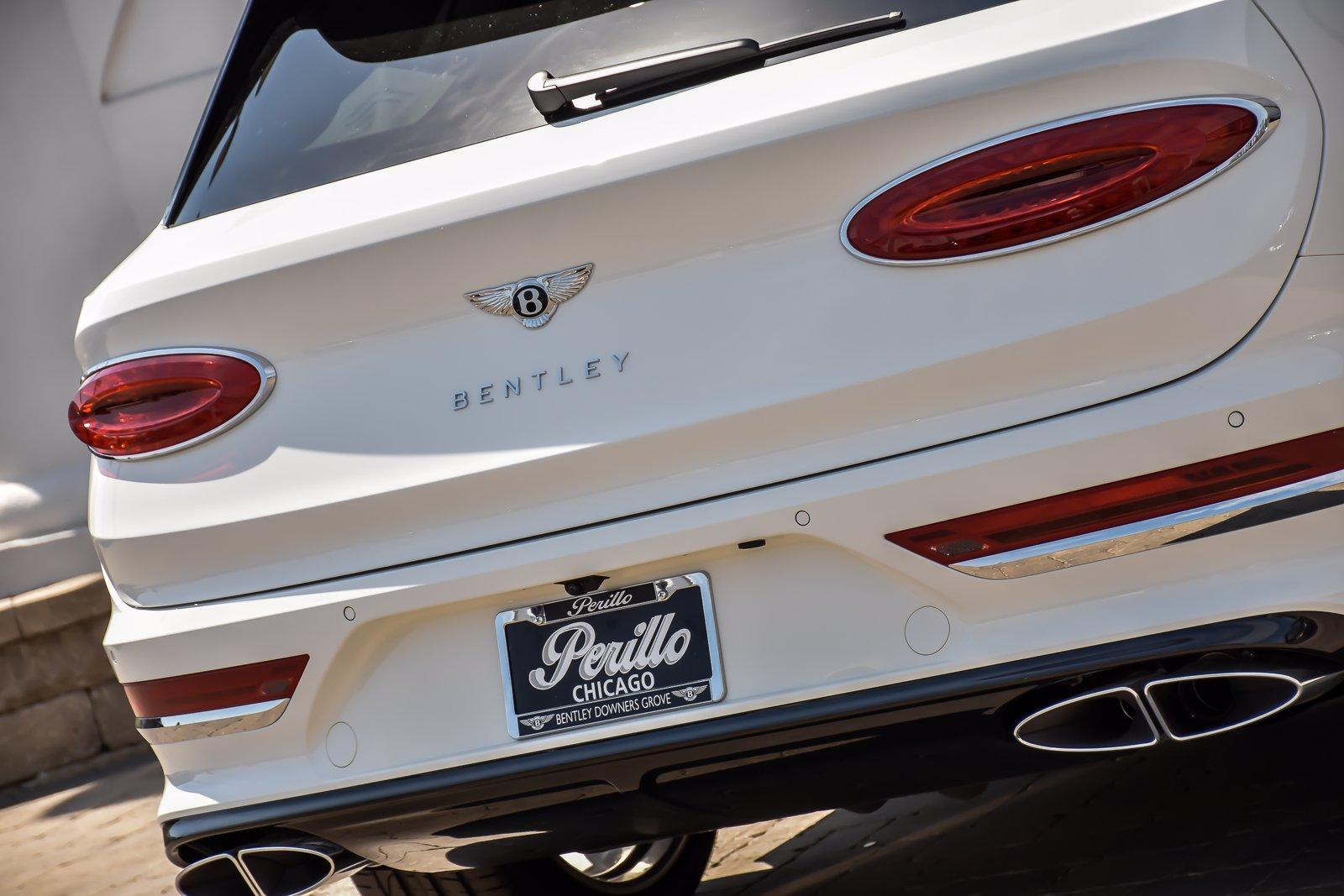 New 2021 Bentley Bentayga Hybrid | Downers Grove, IL