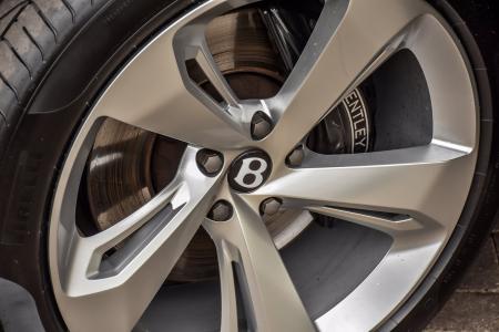 Used 2018 Bentley Bentayga W12 Signature | Downers Grove, IL