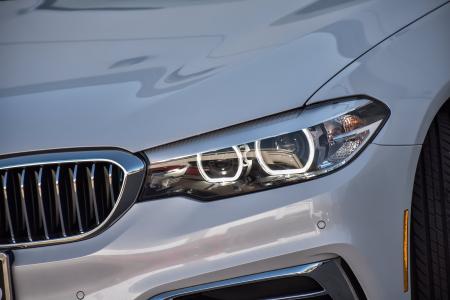 Used 2019 BMW 5 Series 530e xDrive iPerformance Luxe/Prem | Downers Grove, IL