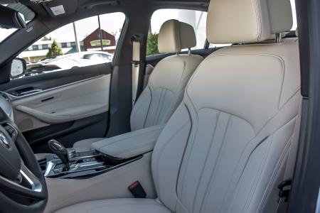 Used 2019 BMW 5 Series 530e xDrive iPerformance Luxe/Prem | Downers Grove, IL