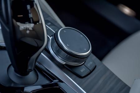 Used 2019 BMW 5 Series 530e xDrive iPerformance Luxe/Prem | Downers Grove, IL