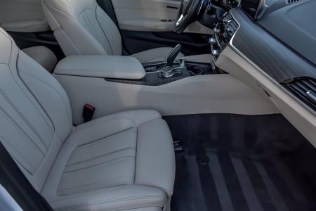 Used 2019 BMW 5 Series 530e xDrive iPerformance Luxe/Prem | Downers Grove, IL