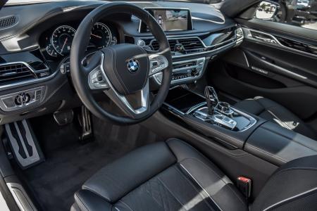 Used 2018 BMW 7 Series 750i Executive M-Sport | Downers Grove, IL
