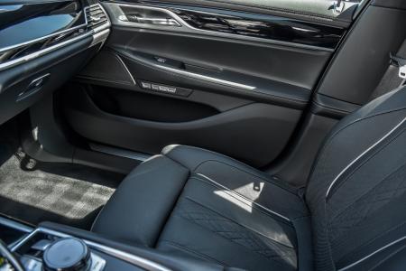 Used 2018 BMW 7 Series 750i Executive M-Sport | Downers Grove, IL