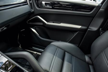 Used 2019 Porsche Cayenne S Premium | Downers Grove, IL