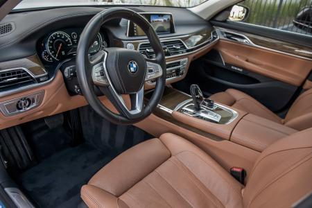 Used 2018 BMW 7 Series 740i xDrive Executive | Downers Grove, IL