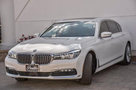 Used 2018 BMW 7 Series 740i xDrive Executive | Downers Grove, IL