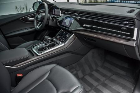 Used 2019 Audi Q8 Prestige Year One/Black Optic Pkg | Downers Grove, IL