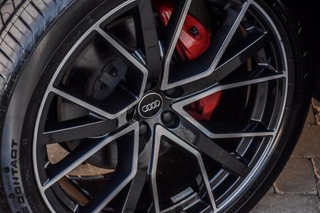 Used 2019 Audi Q8 Prestige Year One/Black Optic Pkg | Downers Grove, IL