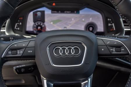 Used 2019 Audi Q8 Prestige Year One/Black Optic Pkg | Downers Grove, IL