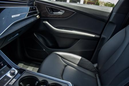 Used 2019 Audi Q8 Prestige Year One/Black Optic Pkg | Downers Grove, IL