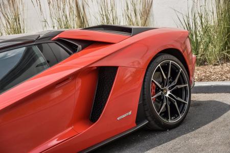 Used 2018 Lamborghini Aventador S Roadster | Downers Grove, IL