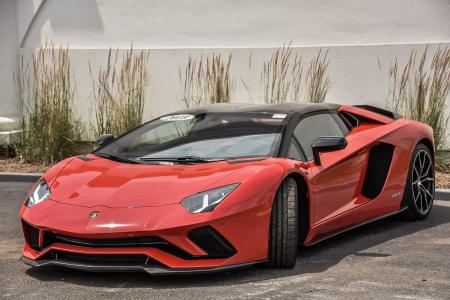Used 2018 Lamborghini Aventador S Roadster | Downers Grove, IL