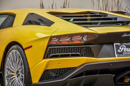 Used 2017 Lamborghini Aventador S With Navigation | Downers Grove, IL