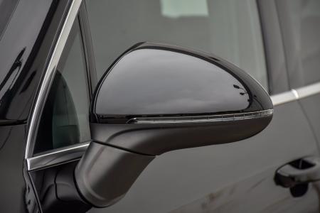 Used 2015 Porsche Cayenne Turbo | Downers Grove, IL