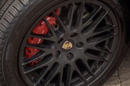 Used 2015 Porsche Cayenne Turbo | Downers Grove, IL