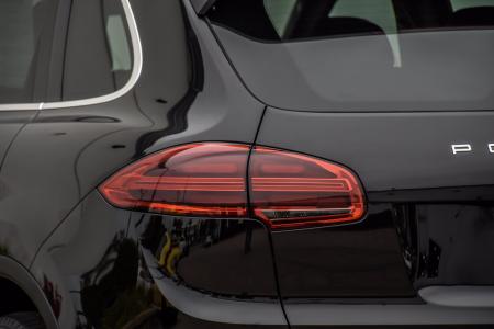 Used 2015 Porsche Cayenne Turbo | Downers Grove, IL