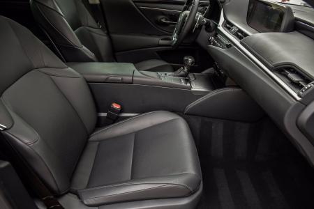 Used 2019 Lexus ES 350 With Navigation | Downers Grove, IL