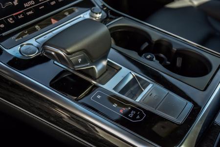 Used 2019 Audi Q8 Prestige, Year One Pkg | Downers Grove, IL
