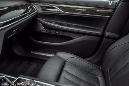 Used 2019 BMW 7 Series 740i xDrive M-Sport Executive | Downers Grove, IL