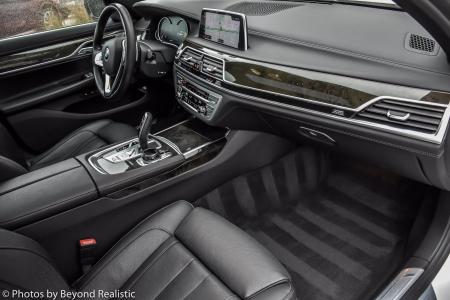 Used 2019 BMW 7 Series 740i xDrive M-Sport Executive | Downers Grove, IL