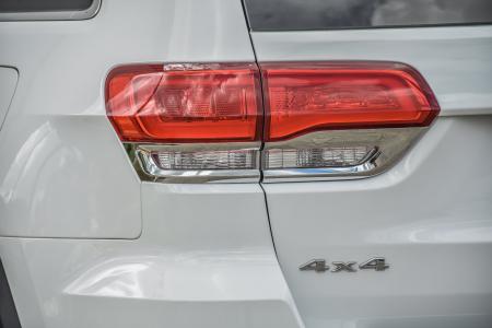 Used 2018 Jeep Grand Cherokee Limited | Downers Grove, IL