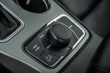 Used 2018 Jeep Grand Cherokee Limited | Downers Grove, IL