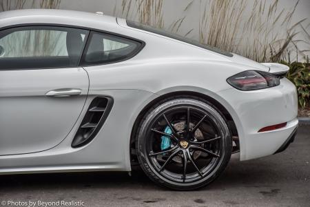 Used 2018 Porsche 718 Cayman  | Downers Grove, IL