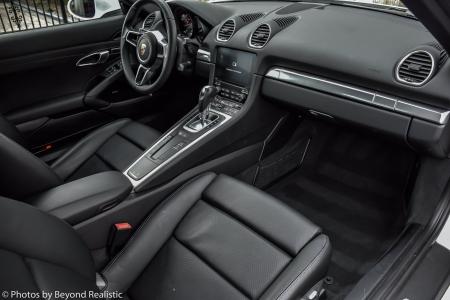 Used 2018 Porsche 718 Cayman  | Downers Grove, IL