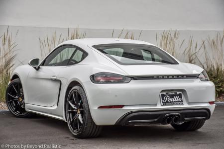 Used 2018 Porsche 718 Cayman  | Downers Grove, IL
