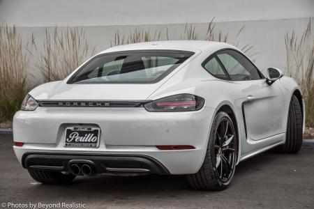 Used 2018 Porsche 718 Cayman  | Downers Grove, IL