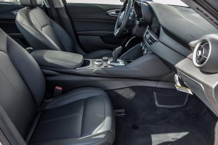 Used 2021 Alfa Romeo Giulia Ti | Downers Grove, IL