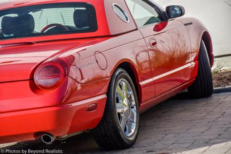Used 2002 Ford Thunderbird Premium w/Hardtop | Downers Grove, IL