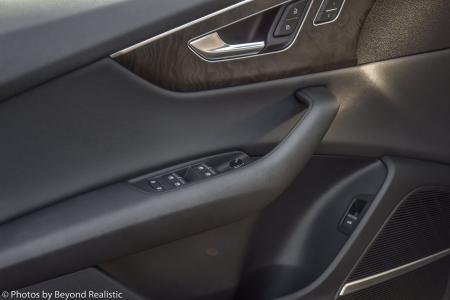 Used 2019 Audi Q8 Premium Plus Year One/Black Optic Pkg | Downers Grove, IL