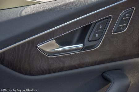 Used 2019 Audi Q8 Premium Plus Year One/Black Optic Pkg | Downers Grove, IL