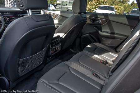 Used 2019 Audi Q8 Premium Plus Year One/Black Optic Pkg | Downers Grove, IL