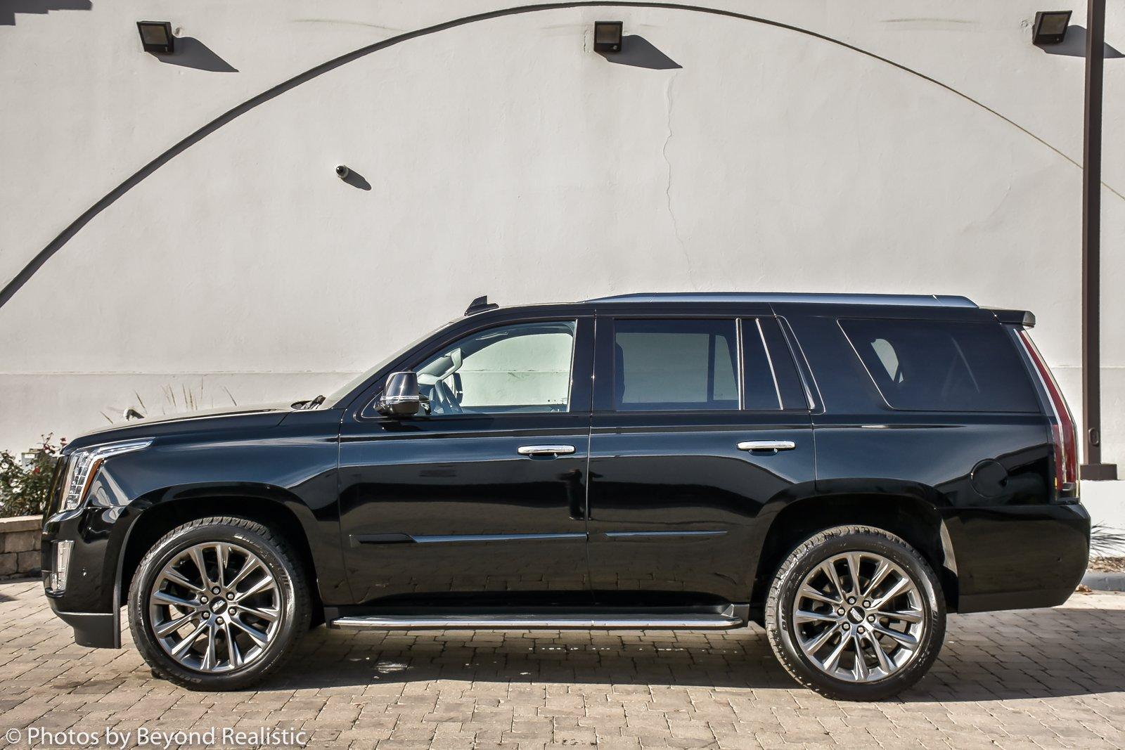 Used 2020 Cadillac Escalade Luxury | Downers Grove, IL