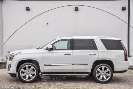 Used 2018 Cadillac Escalade Luxury w/Rear Ent/3rd Row/Nav | Downers Grove, IL