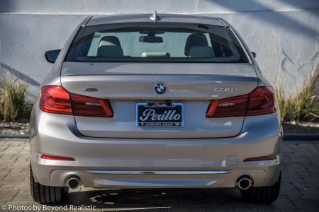 Used 2019 BMW 5 Series 530i xDrive Luxury Premium Pkg 2 | Downers Grove, IL
