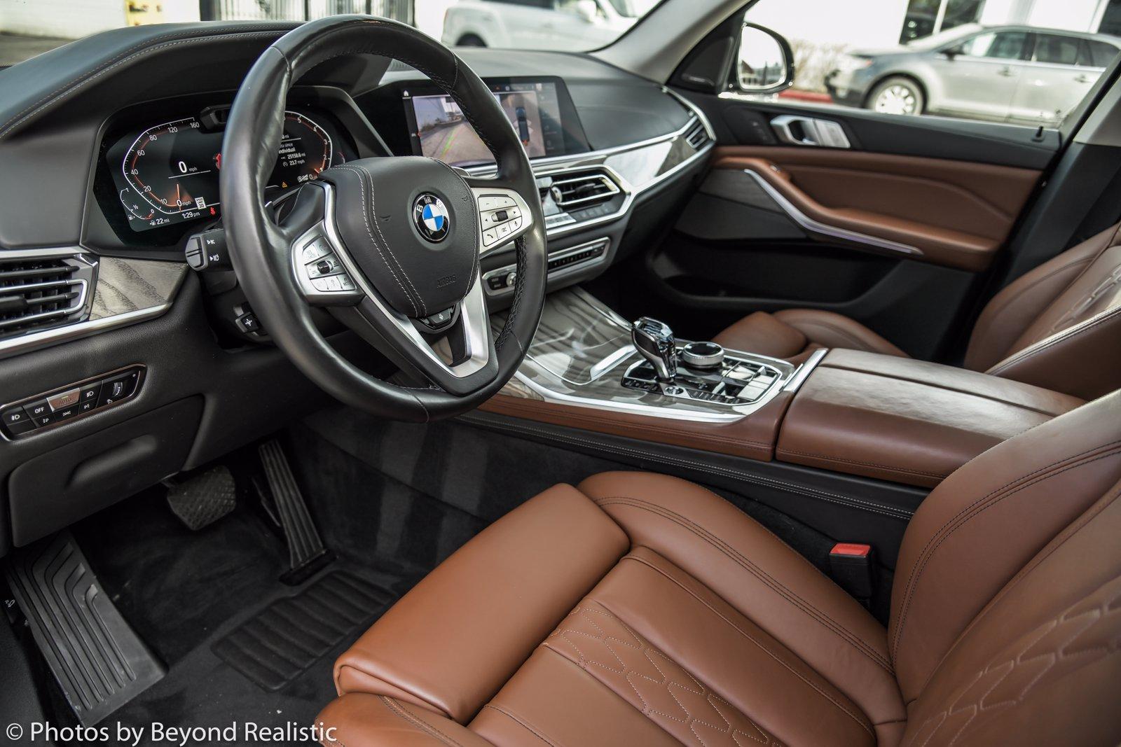 2019 BMW X7 xDrive40i Premium, 3rd Row, Rear Seat Entertainment Stock