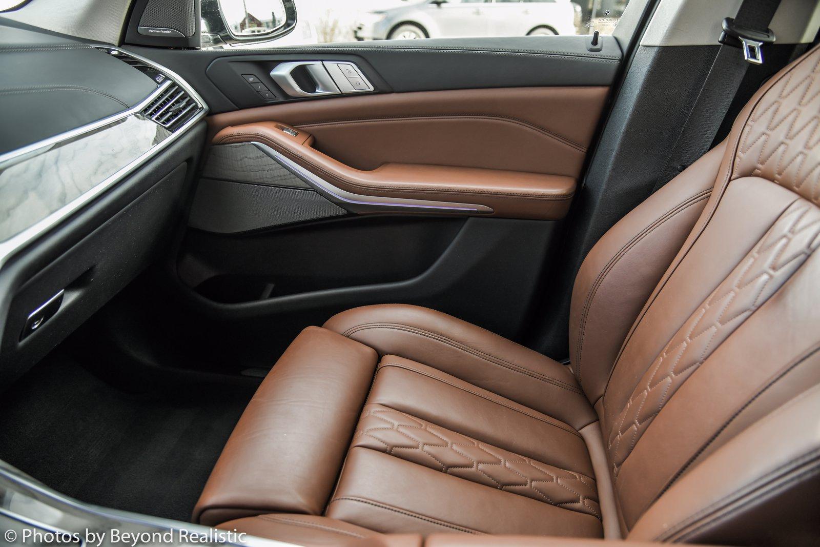 2019 BMW X7 xDrive40i Premium, 3rd Row, Rear Seat Entertainment Stock