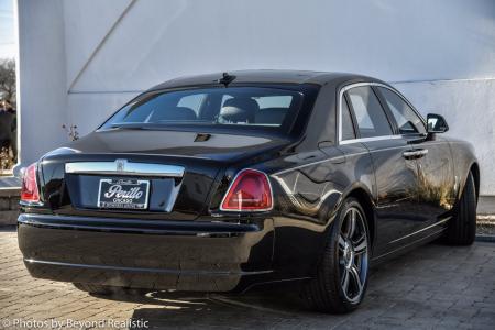 Used 2014 Rolls-Royce Ghost V-Specification & Rear Theatre | Downers Grove, IL